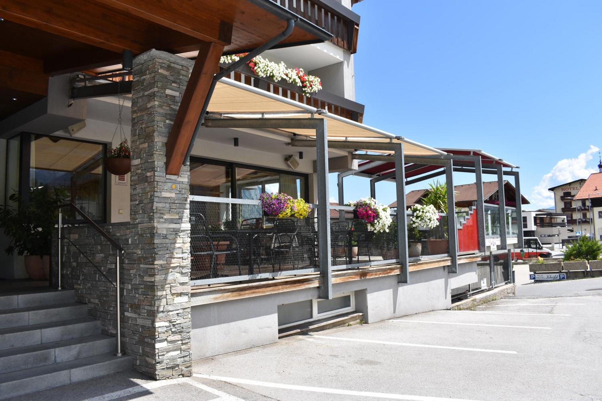 Hotel Kleissl Oberperfuss Exterior photo