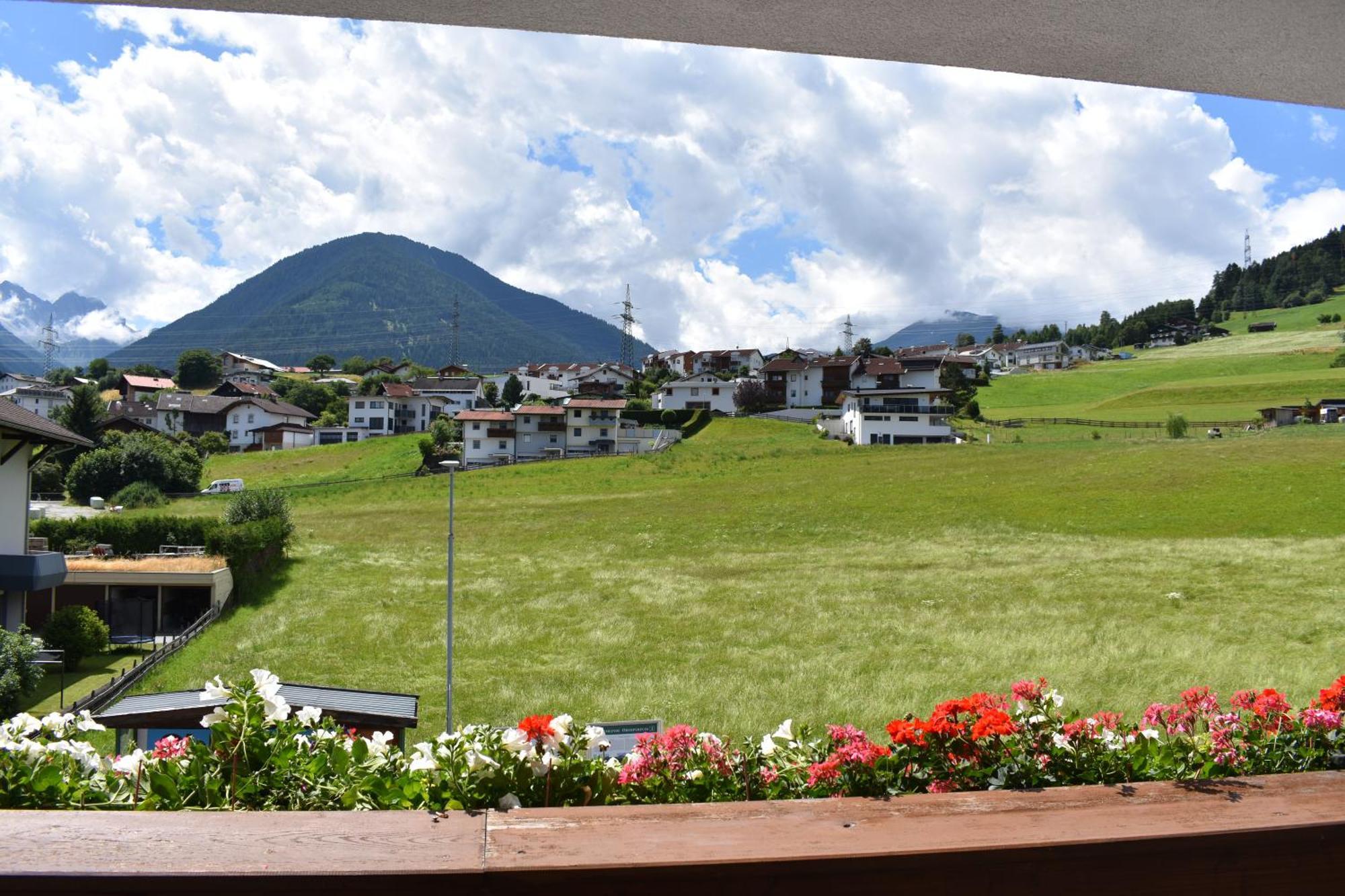 Hotel Kleissl Oberperfuss Exterior photo